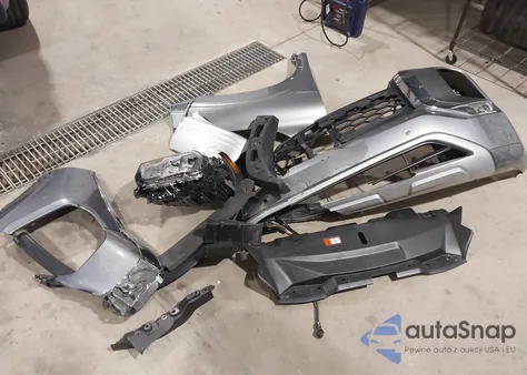 2024 Mitsubishi Outlander Sel 2.5 2Wd z USA, uszkodzony, nr VIN JA4J3WA87RZ042722